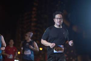 BIB: 43099
                            <button type="button" onclick="openModal(16978039)" class="btn btn-primary btn-sm float-right btn-popup" data-toggle="modal" data-target=".modal-high-quality">
                        <i class="fas fa-shopping-cart"></i> Add to Cart
                    </button>
                                            <button type="button" onclick="isThisMe(16978039, true)" class="btn btn-success btn-sm float-right btn-popup btn-isme hidden" data-toggle="tooltip" data-placement="bottom" title="นี่คือรูปของคุณใช่ไหม คลิกที่นี่เพื่อเอาเข้าอัลบั้ม">
                        <i class="fas fa-plus"></i> Add to album
                    </button>
                    <button type="button" onclick="isThisMe(16978039, false)" class="btn btn-warning btn-sm float-right btn-popup btn-isnotme hidden">
                        <i class="fas fa-ban"></i> Remove from album
                    </button>