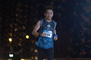 BIB: 2108
                            <button type="button" onclick="openModal(17015056)" class="btn btn-primary btn-sm float-right btn-popup" data-toggle="modal" data-target=".modal-high-quality">
                        <i class="fas fa-shopping-cart"></i> Add to Cart
                    </button>
                                            <button type="button" onclick="isThisMe(17015056, true)" class="btn btn-success btn-sm float-right btn-popup btn-isme hidden" data-toggle="tooltip" data-placement="bottom" title="นี่คือรูปของคุณใช่ไหม คลิกที่นี่เพื่อเอาเข้าอัลบั้ม">
                        <i class="fas fa-plus"></i> Add to album
                    </button>
                    <button type="button" onclick="isThisMe(17015056, false)" class="btn btn-warning btn-sm float-right btn-popup btn-isnotme hidden">
                        <i class="fas fa-ban"></i> Remove from album
                    </button>