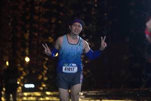 BIB: 41017
                            <button type="button" onclick="openModal(17028401)" class="btn btn-primary btn-sm float-right btn-popup" data-toggle="modal" data-target=".modal-high-quality">
                        <i class="fas fa-shopping-cart"></i> Add to Cart
                    </button>
                                            <button type="button" onclick="isThisMe(17028401, true)" class="btn btn-success btn-sm float-right btn-popup btn-isme hidden" data-toggle="tooltip" data-placement="bottom" title="นี่คือรูปของคุณใช่ไหม คลิกที่นี่เพื่อเอาเข้าอัลบั้ม">
                        <i class="fas fa-plus"></i> Add to album
                    </button>
                    <button type="button" onclick="isThisMe(17028401, false)" class="btn btn-warning btn-sm float-right btn-popup btn-isnotme hidden">
                        <i class="fas fa-ban"></i> Remove from album
                    </button>