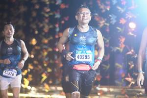 BIB: 40295, 42326
                            <button type="button" onclick="openModal(16926170)" class="btn btn-primary btn-sm float-right btn-popup" data-toggle="modal" data-target=".modal-high-quality">
                        <i class="fas fa-shopping-cart"></i> Add to Cart
                    </button>
                                            <button type="button" onclick="isThisMe(16926170, true)" class="btn btn-success btn-sm float-right btn-popup btn-isme hidden" data-toggle="tooltip" data-placement="bottom" title="นี่คือรูปของคุณใช่ไหม คลิกที่นี่เพื่อเอาเข้าอัลบั้ม">
                        <i class="fas fa-plus"></i> Add to album
                    </button>
                    <button type="button" onclick="isThisMe(16926170, false)" class="btn btn-warning btn-sm float-right btn-popup btn-isnotme hidden">
                        <i class="fas fa-ban"></i> Remove from album
                    </button>