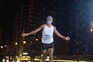 BIB: 40880
                            <button type="button" onclick="openModal(16986576)" class="btn btn-primary btn-sm float-right btn-popup" data-toggle="modal" data-target=".modal-high-quality">
                        <i class="fas fa-shopping-cart"></i> Add to Cart
                    </button>
                                            <button type="button" onclick="isThisMe(16986576, true)" class="btn btn-success btn-sm float-right btn-popup btn-isme hidden" data-toggle="tooltip" data-placement="bottom" title="นี่คือรูปของคุณใช่ไหม คลิกที่นี่เพื่อเอาเข้าอัลบั้ม">
                        <i class="fas fa-plus"></i> Add to album
                    </button>
                    <button type="button" onclick="isThisMe(16986576, false)" class="btn btn-warning btn-sm float-right btn-popup btn-isnotme hidden">
                        <i class="fas fa-ban"></i> Remove from album
                    </button>