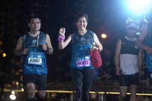 BIB: 43061, 422, 2765
                            <button type="button" onclick="openModal(16998830)" class="btn btn-primary btn-sm float-right btn-popup" data-toggle="modal" data-target=".modal-high-quality">
                        <i class="fas fa-shopping-cart"></i> Add to Cart
                    </button>
                                            <button type="button" onclick="isThisMe(16998830, true)" class="btn btn-success btn-sm float-right btn-popup btn-isme hidden" data-toggle="tooltip" data-placement="bottom" title="นี่คือรูปของคุณใช่ไหม คลิกที่นี่เพื่อเอาเข้าอัลบั้ม">
                        <i class="fas fa-plus"></i> Add to album
                    </button>
                    <button type="button" onclick="isThisMe(16998830, false)" class="btn btn-warning btn-sm float-right btn-popup btn-isnotme hidden">
                        <i class="fas fa-ban"></i> Remove from album
                    </button>