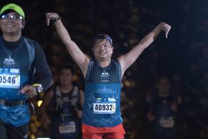 BIB: 0546, 40932
                            <button type="button" onclick="openModal(17029470)" class="btn btn-primary btn-sm float-right btn-popup" data-toggle="modal" data-target=".modal-high-quality">
                        <i class="fas fa-shopping-cart"></i> Add to Cart
                    </button>
                                            <button type="button" onclick="isThisMe(17029470, true)" class="btn btn-success btn-sm float-right btn-popup btn-isme hidden" data-toggle="tooltip" data-placement="bottom" title="นี่คือรูปของคุณใช่ไหม คลิกที่นี่เพื่อเอาเข้าอัลบั้ม">
                        <i class="fas fa-plus"></i> Add to album
                    </button>
                    <button type="button" onclick="isThisMe(17029470, false)" class="btn btn-warning btn-sm float-right btn-popup btn-isnotme hidden">
                        <i class="fas fa-ban"></i> Remove from album
                    </button>