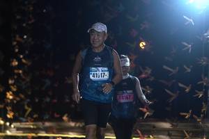 BIB: 4167
                            <button type="button" onclick="openModal(17013195)" class="btn btn-primary btn-sm float-right btn-popup" data-toggle="modal" data-target=".modal-high-quality">
                        <i class="fas fa-shopping-cart"></i> Add to Cart
                    </button>
                                            <button type="button" onclick="isThisMe(17013195, true)" class="btn btn-success btn-sm float-right btn-popup btn-isme hidden" data-toggle="tooltip" data-placement="bottom" title="นี่คือรูปของคุณใช่ไหม คลิกที่นี่เพื่อเอาเข้าอัลบั้ม">
                        <i class="fas fa-plus"></i> Add to album
                    </button>
                    <button type="button" onclick="isThisMe(17013195, false)" class="btn btn-warning btn-sm float-right btn-popup btn-isnotme hidden">
                        <i class="fas fa-ban"></i> Remove from album
                    </button>