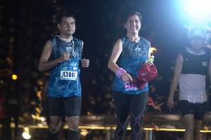 BIB: 43061, 204, 42765
                            <button type="button" onclick="openModal(16998839)" class="btn btn-primary btn-sm float-right btn-popup" data-toggle="modal" data-target=".modal-high-quality">
                        <i class="fas fa-shopping-cart"></i> Add to Cart
                    </button>
                                            <button type="button" onclick="isThisMe(16998839, true)" class="btn btn-success btn-sm float-right btn-popup btn-isme hidden" data-toggle="tooltip" data-placement="bottom" title="นี่คือรูปของคุณใช่ไหม คลิกที่นี่เพื่อเอาเข้าอัลบั้ม">
                        <i class="fas fa-plus"></i> Add to album
                    </button>
                    <button type="button" onclick="isThisMe(16998839, false)" class="btn btn-warning btn-sm float-right btn-popup btn-isnotme hidden">
                        <i class="fas fa-ban"></i> Remove from album
                    </button>