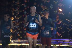 BIB: 41928
                            <button type="button" onclick="openModal(17049203)" class="btn btn-primary btn-sm float-right btn-popup" data-toggle="modal" data-target=".modal-high-quality">
                        <i class="fas fa-shopping-cart"></i> Add to Cart
                    </button>
                                            <button type="button" onclick="isThisMe(17049203, true)" class="btn btn-success btn-sm float-right btn-popup btn-isme hidden" data-toggle="tooltip" data-placement="bottom" title="นี่คือรูปของคุณใช่ไหม คลิกที่นี่เพื่อเอาเข้าอัลบั้ม">
                        <i class="fas fa-plus"></i> Add to album
                    </button>
                    <button type="button" onclick="isThisMe(17049203, false)" class="btn btn-warning btn-sm float-right btn-popup btn-isnotme hidden">
                        <i class="fas fa-ban"></i> Remove from album
                    </button>