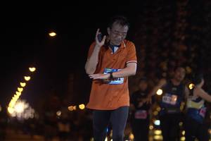 BIB: 
                            <button type="button" onclick="openModal(17001974)" class="btn btn-primary btn-sm float-right btn-popup" data-toggle="modal" data-target=".modal-high-quality">
                        <i class="fas fa-shopping-cart"></i> Add to Cart
                    </button>
                                            <button type="button" onclick="isThisMe(17001974, true)" class="btn btn-success btn-sm float-right btn-popup btn-isme hidden" data-toggle="tooltip" data-placement="bottom" title="นี่คือรูปของคุณใช่ไหม คลิกที่นี่เพื่อเอาเข้าอัลบั้ม">
                        <i class="fas fa-plus"></i> Add to album
                    </button>
                    <button type="button" onclick="isThisMe(17001974, false)" class="btn btn-warning btn-sm float-right btn-popup btn-isnotme hidden">
                        <i class="fas fa-ban"></i> Remove from album
                    </button>