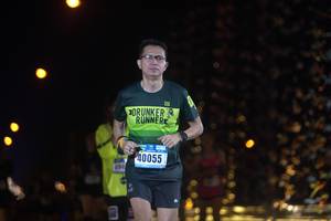 BIB: 40055
                            <button type="button" onclick="openModal(17017263)" class="btn btn-primary btn-sm float-right btn-popup" data-toggle="modal" data-target=".modal-high-quality">
                        <i class="fas fa-shopping-cart"></i> Add to Cart
                    </button>
                                            <button type="button" onclick="isThisMe(17017263, true)" class="btn btn-success btn-sm float-right btn-popup btn-isme hidden" data-toggle="tooltip" data-placement="bottom" title="นี่คือรูปของคุณใช่ไหม คลิกที่นี่เพื่อเอาเข้าอัลบั้ม">
                        <i class="fas fa-plus"></i> Add to album
                    </button>
                    <button type="button" onclick="isThisMe(17017263, false)" class="btn btn-warning btn-sm float-right btn-popup btn-isnotme hidden">
                        <i class="fas fa-ban"></i> Remove from album
                    </button>