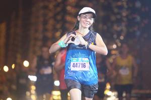 BIB: 44716
                            <button type="button" onclick="openModal(16928388)" class="btn btn-primary btn-sm float-right btn-popup" data-toggle="modal" data-target=".modal-high-quality">
                        <i class="fas fa-shopping-cart"></i> Add to Cart
                    </button>
                                            <button type="button" onclick="isThisMe(16928388, true)" class="btn btn-success btn-sm float-right btn-popup btn-isme hidden" data-toggle="tooltip" data-placement="bottom" title="นี่คือรูปของคุณใช่ไหม คลิกที่นี่เพื่อเอาเข้าอัลบั้ม">
                        <i class="fas fa-plus"></i> Add to album
                    </button>
                    <button type="button" onclick="isThisMe(16928388, false)" class="btn btn-warning btn-sm float-right btn-popup btn-isnotme hidden">
                        <i class="fas fa-ban"></i> Remove from album
                    </button>