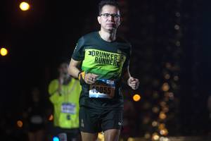 BIB: 055
                            <button type="button" onclick="openModal(17017343)" class="btn btn-primary btn-sm float-right btn-popup" data-toggle="modal" data-target=".modal-high-quality">
                        <i class="fas fa-shopping-cart"></i> Add to Cart
                    </button>
                                            <button type="button" onclick="isThisMe(17017343, true)" class="btn btn-success btn-sm float-right btn-popup btn-isme hidden" data-toggle="tooltip" data-placement="bottom" title="นี่คือรูปของคุณใช่ไหม คลิกที่นี่เพื่อเอาเข้าอัลบั้ม">
                        <i class="fas fa-plus"></i> Add to album
                    </button>
                    <button type="button" onclick="isThisMe(17017343, false)" class="btn btn-warning btn-sm float-right btn-popup btn-isnotme hidden">
                        <i class="fas fa-ban"></i> Remove from album
                    </button>