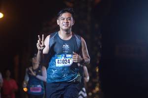 BIB: 43024
                            <button type="button" onclick="openModal(16974206)" class="btn btn-primary btn-sm float-right btn-popup" data-toggle="modal" data-target=".modal-high-quality">
                        <i class="fas fa-shopping-cart"></i> Add to Cart
                    </button>
                                            <button type="button" onclick="isThisMe(16974206, true)" class="btn btn-success btn-sm float-right btn-popup btn-isme hidden" data-toggle="tooltip" data-placement="bottom" title="นี่คือรูปของคุณใช่ไหม คลิกที่นี่เพื่อเอาเข้าอัลบั้ม">
                        <i class="fas fa-plus"></i> Add to album
                    </button>
                    <button type="button" onclick="isThisMe(16974206, false)" class="btn btn-warning btn-sm float-right btn-popup btn-isnotme hidden">
                        <i class="fas fa-ban"></i> Remove from album
                    </button>