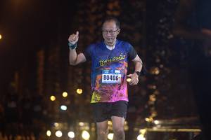 BIB: 80406, 
                            <button type="button" onclick="openModal(16975548)" class="btn btn-primary btn-sm float-right btn-popup" data-toggle="modal" data-target=".modal-high-quality">
                        <i class="fas fa-shopping-cart"></i> Add to Cart
                    </button>
                                            <button type="button" onclick="isThisMe(16975548, true)" class="btn btn-success btn-sm float-right btn-popup btn-isme hidden" data-toggle="tooltip" data-placement="bottom" title="นี่คือรูปของคุณใช่ไหม คลิกที่นี่เพื่อเอาเข้าอัลบั้ม">
                        <i class="fas fa-plus"></i> Add to album
                    </button>
                    <button type="button" onclick="isThisMe(16975548, false)" class="btn btn-warning btn-sm float-right btn-popup btn-isnotme hidden">
                        <i class="fas fa-ban"></i> Remove from album
                    </button>