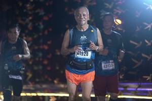 BIB: 41928, 43137
                            <button type="button" onclick="openModal(17049350)" class="btn btn-primary btn-sm float-right btn-popup" data-toggle="modal" data-target=".modal-high-quality">
                        <i class="fas fa-shopping-cart"></i> Add to Cart
                    </button>
                                            <button type="button" onclick="isThisMe(17049350, true)" class="btn btn-success btn-sm float-right btn-popup btn-isme hidden" data-toggle="tooltip" data-placement="bottom" title="นี่คือรูปของคุณใช่ไหม คลิกที่นี่เพื่อเอาเข้าอัลบั้ม">
                        <i class="fas fa-plus"></i> Add to album
                    </button>
                    <button type="button" onclick="isThisMe(17049350, false)" class="btn btn-warning btn-sm float-right btn-popup btn-isnotme hidden">
                        <i class="fas fa-ban"></i> Remove from album
                    </button>