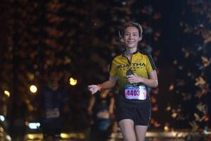 BIB: 4403
                            <button type="button" onclick="openModal(17027102)" class="btn btn-primary btn-sm float-right btn-popup" data-toggle="modal" data-target=".modal-high-quality">
                        <i class="fas fa-shopping-cart"></i> Add to Cart
                    </button>
                                            <button type="button" onclick="isThisMe(17027102, true)" class="btn btn-success btn-sm float-right btn-popup btn-isme hidden" data-toggle="tooltip" data-placement="bottom" title="นี่คือรูปของคุณใช่ไหม คลิกที่นี่เพื่อเอาเข้าอัลบั้ม">
                        <i class="fas fa-plus"></i> Add to album
                    </button>
                    <button type="button" onclick="isThisMe(17027102, false)" class="btn btn-warning btn-sm float-right btn-popup btn-isnotme hidden">
                        <i class="fas fa-ban"></i> Remove from album
                    </button>