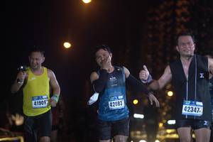 BIB: 41909, 42083, 42347
                            <button type="button" onclick="openModal(16978920)" class="btn btn-primary btn-sm float-right btn-popup" data-toggle="modal" data-target=".modal-high-quality">
                        <i class="fas fa-shopping-cart"></i> Add to Cart
                    </button>
                                            <button type="button" onclick="isThisMe(16978920, true)" class="btn btn-success btn-sm float-right btn-popup btn-isme hidden" data-toggle="tooltip" data-placement="bottom" title="นี่คือรูปของคุณใช่ไหม คลิกที่นี่เพื่อเอาเข้าอัลบั้ม">
                        <i class="fas fa-plus"></i> Add to album
                    </button>
                    <button type="button" onclick="isThisMe(16978920, false)" class="btn btn-warning btn-sm float-right btn-popup btn-isnotme hidden">
                        <i class="fas fa-ban"></i> Remove from album
                    </button>