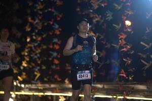 BIB: 40413
                            <button type="button" onclick="openModal(17042640)" class="btn btn-primary btn-sm float-right btn-popup" data-toggle="modal" data-target=".modal-high-quality">
                        <i class="fas fa-shopping-cart"></i> Add to Cart
                    </button>
                                            <button type="button" onclick="isThisMe(17042640, true)" class="btn btn-success btn-sm float-right btn-popup btn-isme hidden" data-toggle="tooltip" data-placement="bottom" title="นี่คือรูปของคุณใช่ไหม คลิกที่นี่เพื่อเอาเข้าอัลบั้ม">
                        <i class="fas fa-plus"></i> Add to album
                    </button>
                    <button type="button" onclick="isThisMe(17042640, false)" class="btn btn-warning btn-sm float-right btn-popup btn-isnotme hidden">
                        <i class="fas fa-ban"></i> Remove from album
                    </button>