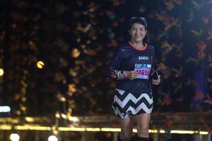 BIB: 465
                            <button type="button" onclick="openModal(17037557)" class="btn btn-primary btn-sm float-right btn-popup" data-toggle="modal" data-target=".modal-high-quality">
                        <i class="fas fa-shopping-cart"></i> Add to Cart
                    </button>
                                            <button type="button" onclick="isThisMe(17037557, true)" class="btn btn-success btn-sm float-right btn-popup btn-isme hidden" data-toggle="tooltip" data-placement="bottom" title="นี่คือรูปของคุณใช่ไหม คลิกที่นี่เพื่อเอาเข้าอัลบั้ม">
                        <i class="fas fa-plus"></i> Add to album
                    </button>
                    <button type="button" onclick="isThisMe(17037557, false)" class="btn btn-warning btn-sm float-right btn-popup btn-isnotme hidden">
                        <i class="fas fa-ban"></i> Remove from album
                    </button>