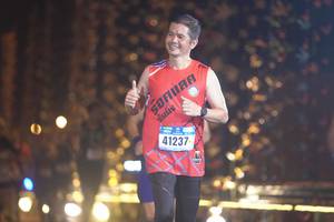 BIB: 41237
                            <button type="button" onclick="openModal(16928723)" class="btn btn-primary btn-sm float-right btn-popup" data-toggle="modal" data-target=".modal-high-quality">
                        <i class="fas fa-shopping-cart"></i> Add to Cart
                    </button>
                                            <button type="button" onclick="isThisMe(16928723, true)" class="btn btn-success btn-sm float-right btn-popup btn-isme hidden" data-toggle="tooltip" data-placement="bottom" title="นี่คือรูปของคุณใช่ไหม คลิกที่นี่เพื่อเอาเข้าอัลบั้ม">
                        <i class="fas fa-plus"></i> Add to album
                    </button>
                    <button type="button" onclick="isThisMe(16928723, false)" class="btn btn-warning btn-sm float-right btn-popup btn-isnotme hidden">
                        <i class="fas fa-ban"></i> Remove from album
                    </button>