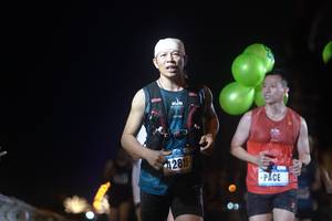 BIB: 12815
                            <button type="button" onclick="openModal(16997213)" class="btn btn-primary btn-sm float-right btn-popup" data-toggle="modal" data-target=".modal-high-quality">
                        <i class="fas fa-shopping-cart"></i> Add to Cart
                    </button>
                                            <button type="button" onclick="isThisMe(16997213, true)" class="btn btn-success btn-sm float-right btn-popup btn-isme hidden" data-toggle="tooltip" data-placement="bottom" title="นี่คือรูปของคุณใช่ไหม คลิกที่นี่เพื่อเอาเข้าอัลบั้ม">
                        <i class="fas fa-plus"></i> Add to album
                    </button>
                    <button type="button" onclick="isThisMe(16997213, false)" class="btn btn-warning btn-sm float-right btn-popup btn-isnotme hidden">
                        <i class="fas fa-ban"></i> Remove from album
                    </button>