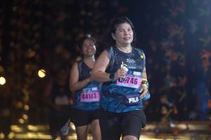 BIB: 1746, 44183
                            <button type="button" onclick="openModal(16987017)" class="btn btn-primary btn-sm float-right btn-popup" data-toggle="modal" data-target=".modal-high-quality">
                        <i class="fas fa-shopping-cart"></i> Add to Cart
                    </button>
                                            <button type="button" onclick="isThisMe(16987017, true)" class="btn btn-success btn-sm float-right btn-popup btn-isme hidden" data-toggle="tooltip" data-placement="bottom" title="นี่คือรูปของคุณใช่ไหม คลิกที่นี่เพื่อเอาเข้าอัลบั้ม">
                        <i class="fas fa-plus"></i> Add to album
                    </button>
                    <button type="button" onclick="isThisMe(16987017, false)" class="btn btn-warning btn-sm float-right btn-popup btn-isnotme hidden">
                        <i class="fas fa-ban"></i> Remove from album
                    </button>