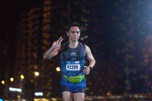 BIB: 42200
                            <button type="button" onclick="openModal(16974745)" class="btn btn-primary btn-sm float-right btn-popup" data-toggle="modal" data-target=".modal-high-quality">
                        <i class="fas fa-shopping-cart"></i> Add to Cart
                    </button>
                                            <button type="button" onclick="isThisMe(16974745, true)" class="btn btn-success btn-sm float-right btn-popup btn-isme hidden" data-toggle="tooltip" data-placement="bottom" title="นี่คือรูปของคุณใช่ไหม คลิกที่นี่เพื่อเอาเข้าอัลบั้ม">
                        <i class="fas fa-plus"></i> Add to album
                    </button>
                    <button type="button" onclick="isThisMe(16974745, false)" class="btn btn-warning btn-sm float-right btn-popup btn-isnotme hidden">
                        <i class="fas fa-ban"></i> Remove from album
                    </button>