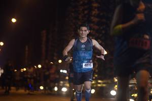 BIB: 40113
                            <button type="button" onclick="openModal(16988310)" class="btn btn-primary btn-sm float-right btn-popup" data-toggle="modal" data-target=".modal-high-quality">
                        <i class="fas fa-shopping-cart"></i> Add to Cart
                    </button>
                                            <button type="button" onclick="isThisMe(16988310, true)" class="btn btn-success btn-sm float-right btn-popup btn-isme hidden" data-toggle="tooltip" data-placement="bottom" title="นี่คือรูปของคุณใช่ไหม คลิกที่นี่เพื่อเอาเข้าอัลบั้ม">
                        <i class="fas fa-plus"></i> Add to album
                    </button>
                    <button type="button" onclick="isThisMe(16988310, false)" class="btn btn-warning btn-sm float-right btn-popup btn-isnotme hidden">
                        <i class="fas fa-ban"></i> Remove from album
                    </button>