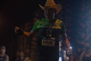 BIB: 41509
                            <button type="button" onclick="openModal(16942694)" class="btn btn-primary btn-sm float-right btn-popup" data-toggle="modal" data-target=".modal-high-quality">
                        <i class="fas fa-shopping-cart"></i> Add to Cart
                    </button>
                                            <button type="button" onclick="isThisMe(16942694, true)" class="btn btn-success btn-sm float-right btn-popup btn-isme hidden" data-toggle="tooltip" data-placement="bottom" title="นี่คือรูปของคุณใช่ไหม คลิกที่นี่เพื่อเอาเข้าอัลบั้ม">
                        <i class="fas fa-plus"></i> Add to album
                    </button>
                    <button type="button" onclick="isThisMe(16942694, false)" class="btn btn-warning btn-sm float-right btn-popup btn-isnotme hidden">
                        <i class="fas fa-ban"></i> Remove from album
                    </button>