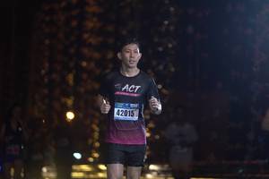 BIB: 42015
                            <button type="button" onclick="openModal(16984707)" class="btn btn-primary btn-sm float-right btn-popup" data-toggle="modal" data-target=".modal-high-quality">
                        <i class="fas fa-shopping-cart"></i> Add to Cart
                    </button>
                                            <button type="button" onclick="isThisMe(16984707, true)" class="btn btn-success btn-sm float-right btn-popup btn-isme hidden" data-toggle="tooltip" data-placement="bottom" title="นี่คือรูปของคุณใช่ไหม คลิกที่นี่เพื่อเอาเข้าอัลบั้ม">
                        <i class="fas fa-plus"></i> Add to album
                    </button>
                    <button type="button" onclick="isThisMe(16984707, false)" class="btn btn-warning btn-sm float-right btn-popup btn-isnotme hidden">
                        <i class="fas fa-ban"></i> Remove from album
                    </button>