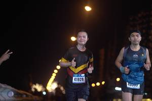 BIB: 41929
                            <button type="button" onclick="openModal(16988650)" class="btn btn-primary btn-sm float-right btn-popup" data-toggle="modal" data-target=".modal-high-quality">
                        <i class="fas fa-shopping-cart"></i> Add to Cart
                    </button>
                                            <button type="button" onclick="isThisMe(16988650, true)" class="btn btn-success btn-sm float-right btn-popup btn-isme hidden" data-toggle="tooltip" data-placement="bottom" title="นี่คือรูปของคุณใช่ไหม คลิกที่นี่เพื่อเอาเข้าอัลบั้ม">
                        <i class="fas fa-plus"></i> Add to album
                    </button>
                    <button type="button" onclick="isThisMe(16988650, false)" class="btn btn-warning btn-sm float-right btn-popup btn-isnotme hidden">
                        <i class="fas fa-ban"></i> Remove from album
                    </button>