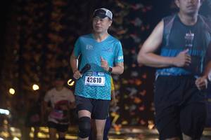 BIB: 42610
                            <button type="button" onclick="openModal(17024863)" class="btn btn-primary btn-sm float-right btn-popup" data-toggle="modal" data-target=".modal-high-quality">
                        <i class="fas fa-shopping-cart"></i> Add to Cart
                    </button>
                                            <button type="button" onclick="isThisMe(17024863, true)" class="btn btn-success btn-sm float-right btn-popup btn-isme hidden" data-toggle="tooltip" data-placement="bottom" title="นี่คือรูปของคุณใช่ไหม คลิกที่นี่เพื่อเอาเข้าอัลบั้ม">
                        <i class="fas fa-plus"></i> Add to album
                    </button>
                    <button type="button" onclick="isThisMe(17024863, false)" class="btn btn-warning btn-sm float-right btn-popup btn-isnotme hidden">
                        <i class="fas fa-ban"></i> Remove from album
                    </button>