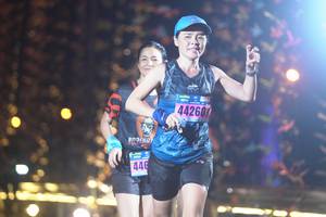 BIB: 44260, 446
                            <button type="button" onclick="openModal(16937589)" class="btn btn-primary btn-sm float-right btn-popup" data-toggle="modal" data-target=".modal-high-quality">
                        <i class="fas fa-shopping-cart"></i> Add to Cart
                    </button>
                                            <button type="button" onclick="isThisMe(16937589, true)" class="btn btn-success btn-sm float-right btn-popup btn-isme hidden" data-toggle="tooltip" data-placement="bottom" title="นี่คือรูปของคุณใช่ไหม คลิกที่นี่เพื่อเอาเข้าอัลบั้ม">
                        <i class="fas fa-plus"></i> Add to album
                    </button>
                    <button type="button" onclick="isThisMe(16937589, false)" class="btn btn-warning btn-sm float-right btn-popup btn-isnotme hidden">
                        <i class="fas fa-ban"></i> Remove from album
                    </button>