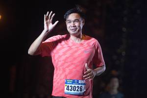 BIB: 43026
                            <button type="button" onclick="openModal(17000752)" class="btn btn-primary btn-sm float-right btn-popup" data-toggle="modal" data-target=".modal-high-quality">
                        <i class="fas fa-shopping-cart"></i> Add to Cart
                    </button>
                                            <button type="button" onclick="isThisMe(17000752, true)" class="btn btn-success btn-sm float-right btn-popup btn-isme hidden" data-toggle="tooltip" data-placement="bottom" title="นี่คือรูปของคุณใช่ไหม คลิกที่นี่เพื่อเอาเข้าอัลบั้ม">
                        <i class="fas fa-plus"></i> Add to album
                    </button>
                    <button type="button" onclick="isThisMe(17000752, false)" class="btn btn-warning btn-sm float-right btn-popup btn-isnotme hidden">
                        <i class="fas fa-ban"></i> Remove from album
                    </button>