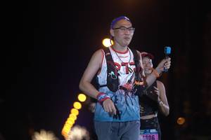 BIB: 806
                            <button type="button" onclick="openModal(17030888)" class="btn btn-primary btn-sm float-right btn-popup" data-toggle="modal" data-target=".modal-high-quality">
                        <i class="fas fa-shopping-cart"></i> Add to Cart
                    </button>
                                            <button type="button" onclick="isThisMe(17030888, true)" class="btn btn-success btn-sm float-right btn-popup btn-isme hidden" data-toggle="tooltip" data-placement="bottom" title="นี่คือรูปของคุณใช่ไหม คลิกที่นี่เพื่อเอาเข้าอัลบั้ม">
                        <i class="fas fa-plus"></i> Add to album
                    </button>
                    <button type="button" onclick="isThisMe(17030888, false)" class="btn btn-warning btn-sm float-right btn-popup btn-isnotme hidden">
                        <i class="fas fa-ban"></i> Remove from album
                    </button>