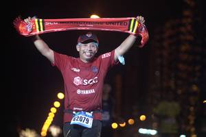 BIB: 42079
                            <button type="button" onclick="openModal(16976153)" class="btn btn-primary btn-sm float-right btn-popup" data-toggle="modal" data-target=".modal-high-quality">
                        <i class="fas fa-shopping-cart"></i> Add to Cart
                    </button>
                                            <button type="button" onclick="isThisMe(16976153, true)" class="btn btn-success btn-sm float-right btn-popup btn-isme hidden" data-toggle="tooltip" data-placement="bottom" title="นี่คือรูปของคุณใช่ไหม คลิกที่นี่เพื่อเอาเข้าอัลบั้ม">
                        <i class="fas fa-plus"></i> Add to album
                    </button>
                    <button type="button" onclick="isThisMe(16976153, false)" class="btn btn-warning btn-sm float-right btn-popup btn-isnotme hidden">
                        <i class="fas fa-ban"></i> Remove from album
                    </button>