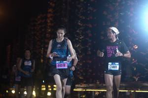 BIB: 1401
                            <button type="button" onclick="openModal(16980615)" class="btn btn-primary btn-sm float-right btn-popup" data-toggle="modal" data-target=".modal-high-quality">
                        <i class="fas fa-shopping-cart"></i> Add to Cart
                    </button>
                                            <button type="button" onclick="isThisMe(16980615, true)" class="btn btn-success btn-sm float-right btn-popup btn-isme hidden" data-toggle="tooltip" data-placement="bottom" title="นี่คือรูปของคุณใช่ไหม คลิกที่นี่เพื่อเอาเข้าอัลบั้ม">
                        <i class="fas fa-plus"></i> Add to album
                    </button>
                    <button type="button" onclick="isThisMe(16980615, false)" class="btn btn-warning btn-sm float-right btn-popup btn-isnotme hidden">
                        <i class="fas fa-ban"></i> Remove from album
                    </button>