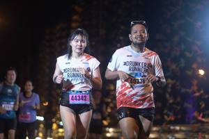 BIB: 40336, 44342
                            <button type="button" onclick="openModal(16993989)" class="btn btn-primary btn-sm float-right btn-popup" data-toggle="modal" data-target=".modal-high-quality">
                        <i class="fas fa-shopping-cart"></i> Add to Cart
                    </button>
                                            <button type="button" onclick="isThisMe(16993989, true)" class="btn btn-success btn-sm float-right btn-popup btn-isme hidden" data-toggle="tooltip" data-placement="bottom" title="นี่คือรูปของคุณใช่ไหม คลิกที่นี่เพื่อเอาเข้าอัลบั้ม">
                        <i class="fas fa-plus"></i> Add to album
                    </button>
                    <button type="button" onclick="isThisMe(16993989, false)" class="btn btn-warning btn-sm float-right btn-popup btn-isnotme hidden">
                        <i class="fas fa-ban"></i> Remove from album
                    </button>