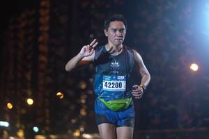 BIB: 42200
                            <button type="button" onclick="openModal(16974799)" class="btn btn-primary btn-sm float-right btn-popup" data-toggle="modal" data-target=".modal-high-quality">
                        <i class="fas fa-shopping-cart"></i> Add to Cart
                    </button>
                                            <button type="button" onclick="isThisMe(16974799, true)" class="btn btn-success btn-sm float-right btn-popup btn-isme hidden" data-toggle="tooltip" data-placement="bottom" title="นี่คือรูปของคุณใช่ไหม คลิกที่นี่เพื่อเอาเข้าอัลบั้ม">
                        <i class="fas fa-plus"></i> Add to album
                    </button>
                    <button type="button" onclick="isThisMe(16974799, false)" class="btn btn-warning btn-sm float-right btn-popup btn-isnotme hidden">
                        <i class="fas fa-ban"></i> Remove from album
                    </button>