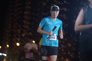 BIB: 42610
                            <button type="button" onclick="openModal(17024895)" class="btn btn-primary btn-sm float-right btn-popup" data-toggle="modal" data-target=".modal-high-quality">
                        <i class="fas fa-shopping-cart"></i> Add to Cart
                    </button>
                                            <button type="button" onclick="isThisMe(17024895, true)" class="btn btn-success btn-sm float-right btn-popup btn-isme hidden" data-toggle="tooltip" data-placement="bottom" title="นี่คือรูปของคุณใช่ไหม คลิกที่นี่เพื่อเอาเข้าอัลบั้ม">
                        <i class="fas fa-plus"></i> Add to album
                    </button>
                    <button type="button" onclick="isThisMe(17024895, false)" class="btn btn-warning btn-sm float-right btn-popup btn-isnotme hidden">
                        <i class="fas fa-ban"></i> Remove from album
                    </button>