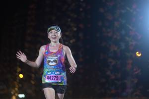 BIB: 44279
                            <button type="button" onclick="openModal(16976502)" class="btn btn-primary btn-sm float-right btn-popup" data-toggle="modal" data-target=".modal-high-quality">
                        <i class="fas fa-shopping-cart"></i> Add to Cart
                    </button>
                                            <button type="button" onclick="isThisMe(16976502, true)" class="btn btn-success btn-sm float-right btn-popup btn-isme hidden" data-toggle="tooltip" data-placement="bottom" title="นี่คือรูปของคุณใช่ไหม คลิกที่นี่เพื่อเอาเข้าอัลบั้ม">
                        <i class="fas fa-plus"></i> Add to album
                    </button>
                    <button type="button" onclick="isThisMe(16976502, false)" class="btn btn-warning btn-sm float-right btn-popup btn-isnotme hidden">
                        <i class="fas fa-ban"></i> Remove from album
                    </button>