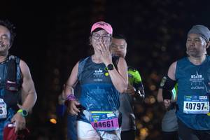 BIB: 202, 44661
                            <button type="button" onclick="openModal(17020048)" class="btn btn-primary btn-sm float-right btn-popup" data-toggle="modal" data-target=".modal-high-quality">
                        <i class="fas fa-shopping-cart"></i> Add to Cart
                    </button>
                                            <button type="button" onclick="isThisMe(17020048, true)" class="btn btn-success btn-sm float-right btn-popup btn-isme hidden" data-toggle="tooltip" data-placement="bottom" title="นี่คือรูปของคุณใช่ไหม คลิกที่นี่เพื่อเอาเข้าอัลบั้ม">
                        <i class="fas fa-plus"></i> Add to album
                    </button>
                    <button type="button" onclick="isThisMe(17020048, false)" class="btn btn-warning btn-sm float-right btn-popup btn-isnotme hidden">
                        <i class="fas fa-ban"></i> Remove from album
                    </button>