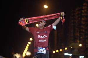 BIB: 42079
                            <button type="button" onclick="openModal(16976136)" class="btn btn-primary btn-sm float-right btn-popup" data-toggle="modal" data-target=".modal-high-quality">
                        <i class="fas fa-shopping-cart"></i> Add to Cart
                    </button>
                                            <button type="button" onclick="isThisMe(16976136, true)" class="btn btn-success btn-sm float-right btn-popup btn-isme hidden" data-toggle="tooltip" data-placement="bottom" title="นี่คือรูปของคุณใช่ไหม คลิกที่นี่เพื่อเอาเข้าอัลบั้ม">
                        <i class="fas fa-plus"></i> Add to album
                    </button>
                    <button type="button" onclick="isThisMe(16976136, false)" class="btn btn-warning btn-sm float-right btn-popup btn-isnotme hidden">
                        <i class="fas fa-ban"></i> Remove from album
                    </button>