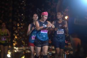 BIB: 44528, 43226
                            <button type="button" onclick="openModal(17010494)" class="btn btn-primary btn-sm float-right btn-popup" data-toggle="modal" data-target=".modal-high-quality">
                        <i class="fas fa-shopping-cart"></i> Add to Cart
                    </button>
                                            <button type="button" onclick="isThisMe(17010494, true)" class="btn btn-success btn-sm float-right btn-popup btn-isme hidden" data-toggle="tooltip" data-placement="bottom" title="นี่คือรูปของคุณใช่ไหม คลิกที่นี่เพื่อเอาเข้าอัลบั้ม">
                        <i class="fas fa-plus"></i> Add to album
                    </button>
                    <button type="button" onclick="isThisMe(17010494, false)" class="btn btn-warning btn-sm float-right btn-popup btn-isnotme hidden">
                        <i class="fas fa-ban"></i> Remove from album
                    </button>