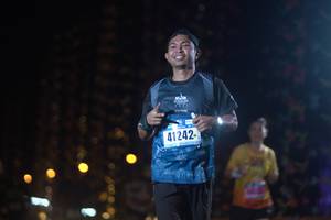 BIB: 41242
                            <button type="button" onclick="openModal(17016365)" class="btn btn-primary btn-sm float-right btn-popup" data-toggle="modal" data-target=".modal-high-quality">
                        <i class="fas fa-shopping-cart"></i> Add to Cart
                    </button>
                                            <button type="button" onclick="isThisMe(17016365, true)" class="btn btn-success btn-sm float-right btn-popup btn-isme hidden" data-toggle="tooltip" data-placement="bottom" title="นี่คือรูปของคุณใช่ไหม คลิกที่นี่เพื่อเอาเข้าอัลบั้ม">
                        <i class="fas fa-plus"></i> Add to album
                    </button>
                    <button type="button" onclick="isThisMe(17016365, false)" class="btn btn-warning btn-sm float-right btn-popup btn-isnotme hidden">
                        <i class="fas fa-ban"></i> Remove from album
                    </button>