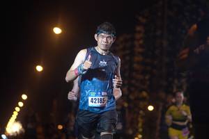 BIB: 42185
                            <button type="button" onclick="openModal(16997878)" class="btn btn-primary btn-sm float-right btn-popup" data-toggle="modal" data-target=".modal-high-quality">
                        <i class="fas fa-shopping-cart"></i> Add to Cart
                    </button>
                                            <button type="button" onclick="isThisMe(16997878, true)" class="btn btn-success btn-sm float-right btn-popup btn-isme hidden" data-toggle="tooltip" data-placement="bottom" title="นี่คือรูปของคุณใช่ไหม คลิกที่นี่เพื่อเอาเข้าอัลบั้ม">
                        <i class="fas fa-plus"></i> Add to album
                    </button>
                    <button type="button" onclick="isThisMe(16997878, false)" class="btn btn-warning btn-sm float-right btn-popup btn-isnotme hidden">
                        <i class="fas fa-ban"></i> Remove from album
                    </button>