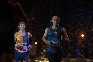 BIB: 0479, 96423
                            <button type="button" onclick="openModal(16938467)" class="btn btn-primary btn-sm float-right btn-popup" data-toggle="modal" data-target=".modal-high-quality">
                        <i class="fas fa-shopping-cart"></i> Add to Cart
                    </button>
                                            <button type="button" onclick="isThisMe(16938467, true)" class="btn btn-success btn-sm float-right btn-popup btn-isme hidden" data-toggle="tooltip" data-placement="bottom" title="นี่คือรูปของคุณใช่ไหม คลิกที่นี่เพื่อเอาเข้าอัลบั้ม">
                        <i class="fas fa-plus"></i> Add to album
                    </button>
                    <button type="button" onclick="isThisMe(16938467, false)" class="btn btn-warning btn-sm float-right btn-popup btn-isnotme hidden">
                        <i class="fas fa-ban"></i> Remove from album
                    </button>