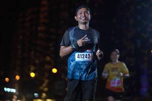 BIB: 41242
                            <button type="button" onclick="openModal(17016401)" class="btn btn-primary btn-sm float-right btn-popup" data-toggle="modal" data-target=".modal-high-quality">
                        <i class="fas fa-shopping-cart"></i> Add to Cart
                    </button>
                                            <button type="button" onclick="isThisMe(17016401, true)" class="btn btn-success btn-sm float-right btn-popup btn-isme hidden" data-toggle="tooltip" data-placement="bottom" title="นี่คือรูปของคุณใช่ไหม คลิกที่นี่เพื่อเอาเข้าอัลบั้ม">
                        <i class="fas fa-plus"></i> Add to album
                    </button>
                    <button type="button" onclick="isThisMe(17016401, false)" class="btn btn-warning btn-sm float-right btn-popup btn-isnotme hidden">
                        <i class="fas fa-ban"></i> Remove from album
                    </button>