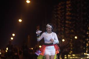 BIB: 419
                            <button type="button" onclick="openModal(16973750)" class="btn btn-primary btn-sm float-right btn-popup" data-toggle="modal" data-target=".modal-high-quality">
                        <i class="fas fa-shopping-cart"></i> Add to Cart
                    </button>
                                            <button type="button" onclick="isThisMe(16973750, true)" class="btn btn-success btn-sm float-right btn-popup btn-isme hidden" data-toggle="tooltip" data-placement="bottom" title="นี่คือรูปของคุณใช่ไหม คลิกที่นี่เพื่อเอาเข้าอัลบั้ม">
                        <i class="fas fa-plus"></i> Add to album
                    </button>
                    <button type="button" onclick="isThisMe(16973750, false)" class="btn btn-warning btn-sm float-right btn-popup btn-isnotme hidden">
                        <i class="fas fa-ban"></i> Remove from album
                    </button>