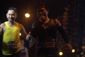 BIB: 41909, 42083
                            <button type="button" onclick="openModal(16979091)" class="btn btn-primary btn-sm float-right btn-popup" data-toggle="modal" data-target=".modal-high-quality">
                        <i class="fas fa-shopping-cart"></i> Add to Cart
                    </button>
                                            <button type="button" onclick="isThisMe(16979091, true)" class="btn btn-success btn-sm float-right btn-popup btn-isme hidden" data-toggle="tooltip" data-placement="bottom" title="นี่คือรูปของคุณใช่ไหม คลิกที่นี่เพื่อเอาเข้าอัลบั้ม">
                        <i class="fas fa-plus"></i> Add to album
                    </button>
                    <button type="button" onclick="isThisMe(16979091, false)" class="btn btn-warning btn-sm float-right btn-popup btn-isnotme hidden">
                        <i class="fas fa-ban"></i> Remove from album
                    </button>