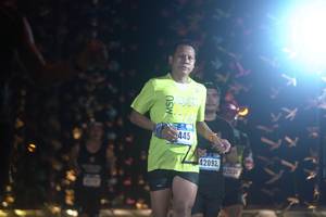 BIB: 445, 42093
                            <button type="button" onclick="openModal(16976367)" class="btn btn-primary btn-sm float-right btn-popup" data-toggle="modal" data-target=".modal-high-quality">
                        <i class="fas fa-shopping-cart"></i> Add to Cart
                    </button>
                                            <button type="button" onclick="isThisMe(16976367, true)" class="btn btn-success btn-sm float-right btn-popup btn-isme hidden" data-toggle="tooltip" data-placement="bottom" title="นี่คือรูปของคุณใช่ไหม คลิกที่นี่เพื่อเอาเข้าอัลบั้ม">
                        <i class="fas fa-plus"></i> Add to album
                    </button>
                    <button type="button" onclick="isThisMe(16976367, false)" class="btn btn-warning btn-sm float-right btn-popup btn-isnotme hidden">
                        <i class="fas fa-ban"></i> Remove from album
                    </button>