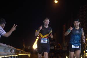 BIB: 41929
                            <button type="button" onclick="openModal(16988575)" class="btn btn-primary btn-sm float-right btn-popup" data-toggle="modal" data-target=".modal-high-quality">
                        <i class="fas fa-shopping-cart"></i> Add to Cart
                    </button>
                                            <button type="button" onclick="isThisMe(16988575, true)" class="btn btn-success btn-sm float-right btn-popup btn-isme hidden" data-toggle="tooltip" data-placement="bottom" title="นี่คือรูปของคุณใช่ไหม คลิกที่นี่เพื่อเอาเข้าอัลบั้ม">
                        <i class="fas fa-plus"></i> Add to album
                    </button>
                    <button type="button" onclick="isThisMe(16988575, false)" class="btn btn-warning btn-sm float-right btn-popup btn-isnotme hidden">
                        <i class="fas fa-ban"></i> Remove from album
                    </button>